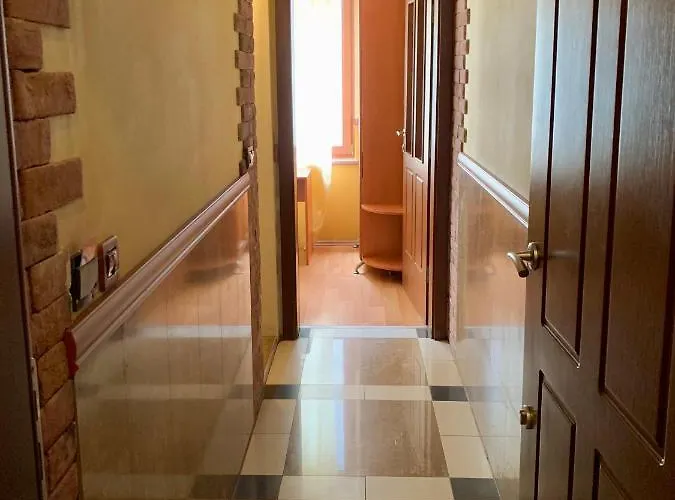 Хотел California 3*