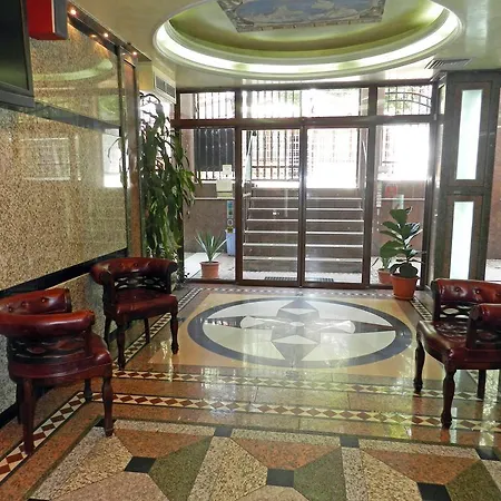 California 3* 索菲亞