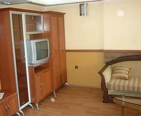 California Hotel 3*