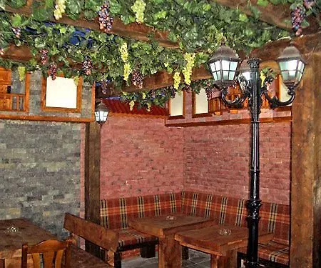 California Hotel